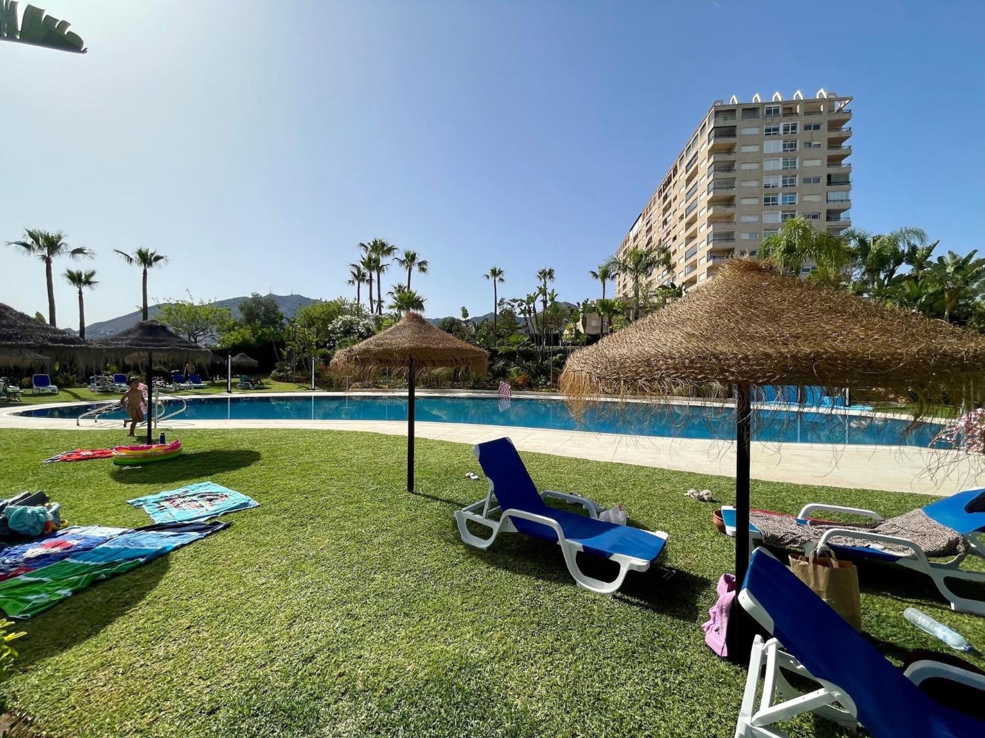 El Coloso De Steram Flats Benalmádena Kültér fotó